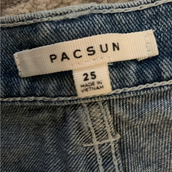PacSun Women’s Jeans - Picture 10 of 13